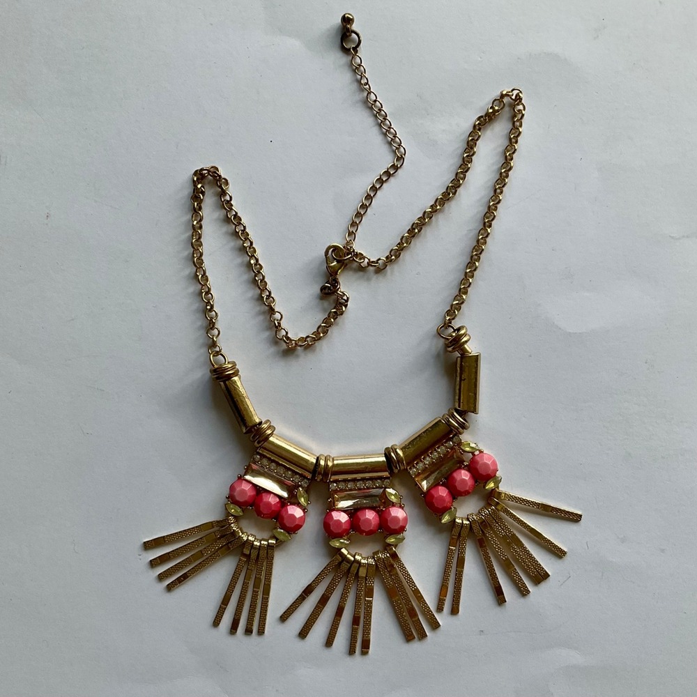 VTGStyle Gold Tone Coral Bead Rhinestone Geometric Fringe Statement Bib Necklace - Picture 6 of 10